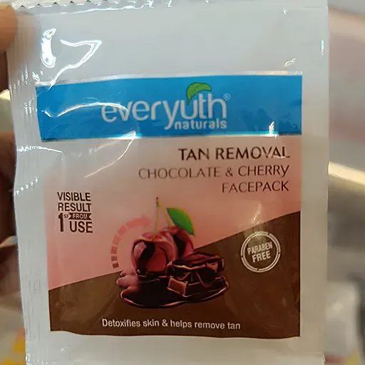 Everyuth Tan Removal Face Pack (Chocolate and Cherry)