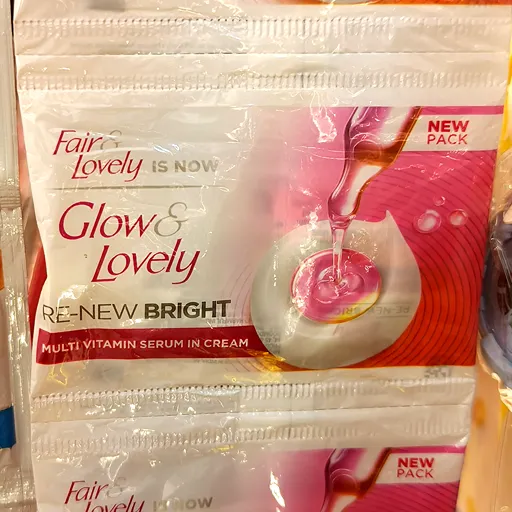 Glow & Lovely re-new bright (pouch)